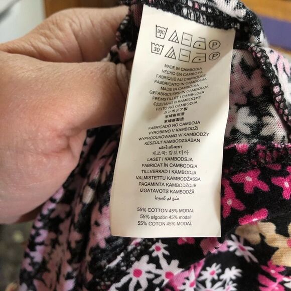 NWT Michael Kors Pink Floral Printed Cold Shoulder 1/4 Zip Front Top - L - Picture 11 of 13